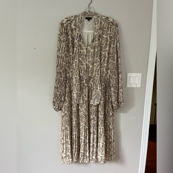 Current Air Leopard Print Necktie Dress - Picture 4 of 8